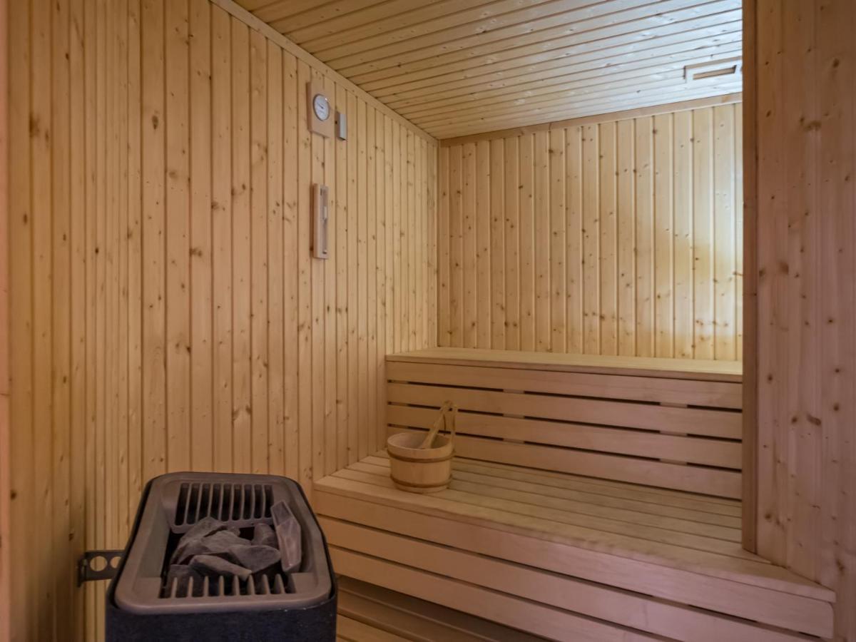 Sanders Aqua Park Resort - Precious 3-Bedroom Holiday Home With Shared Pool ليماسول المظهر الخارجي الصورة